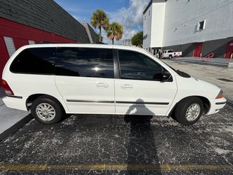 2000 Ford Windstar