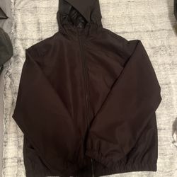 Men’s Windbreak Size: Small