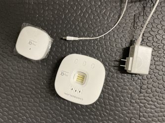 CHAMBERLAIN Myq Smart Garage Control – Like New