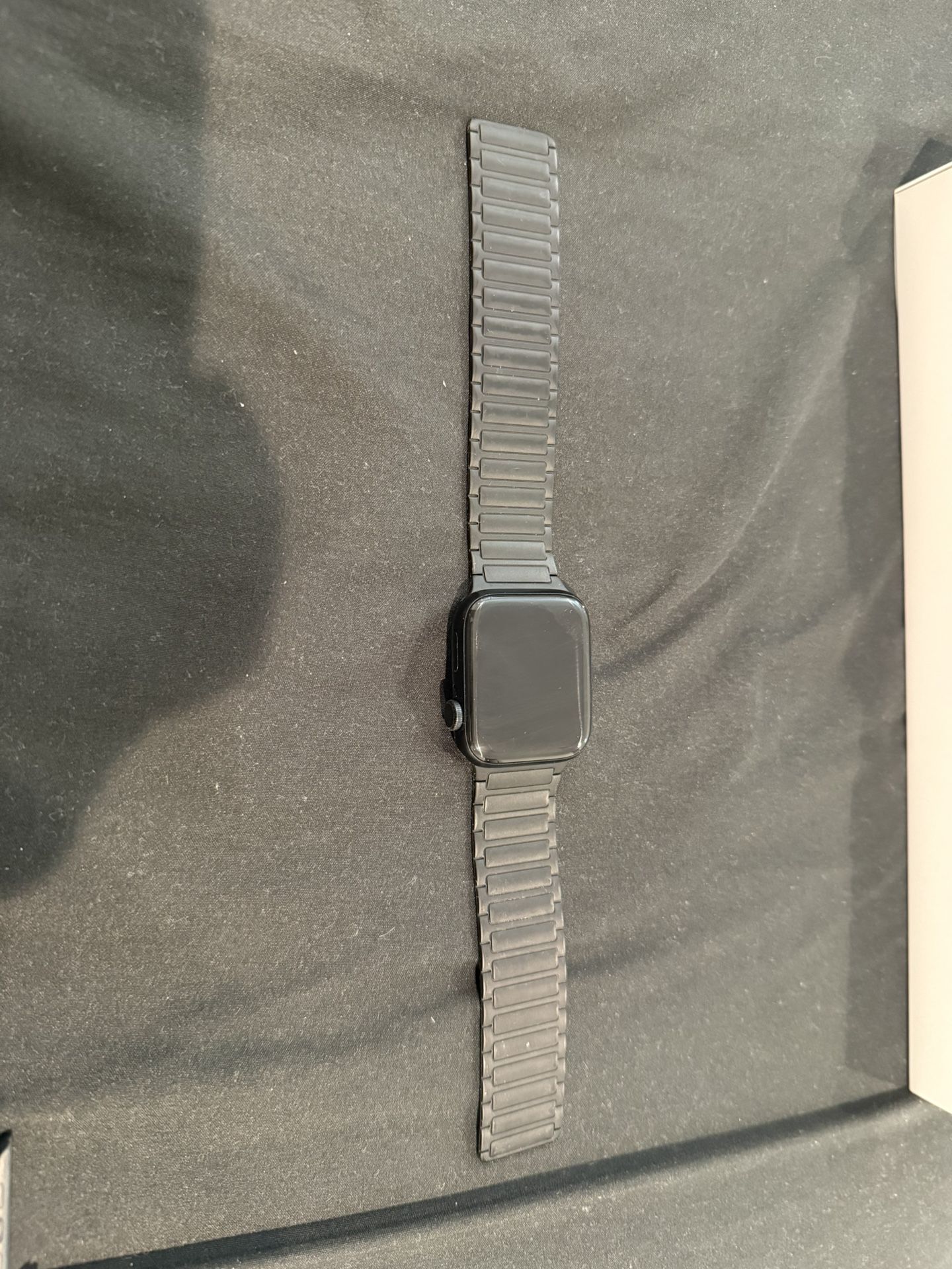 Apple Watch SE 2nd Generation (44mm)