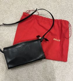 Bally Black Leather Pochette Shoulder Bag