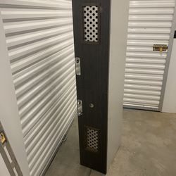 Storage Lockers