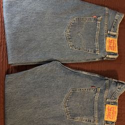 Men’s Levi’s 505 Size 40x32 ( Great Condition) $20 Each