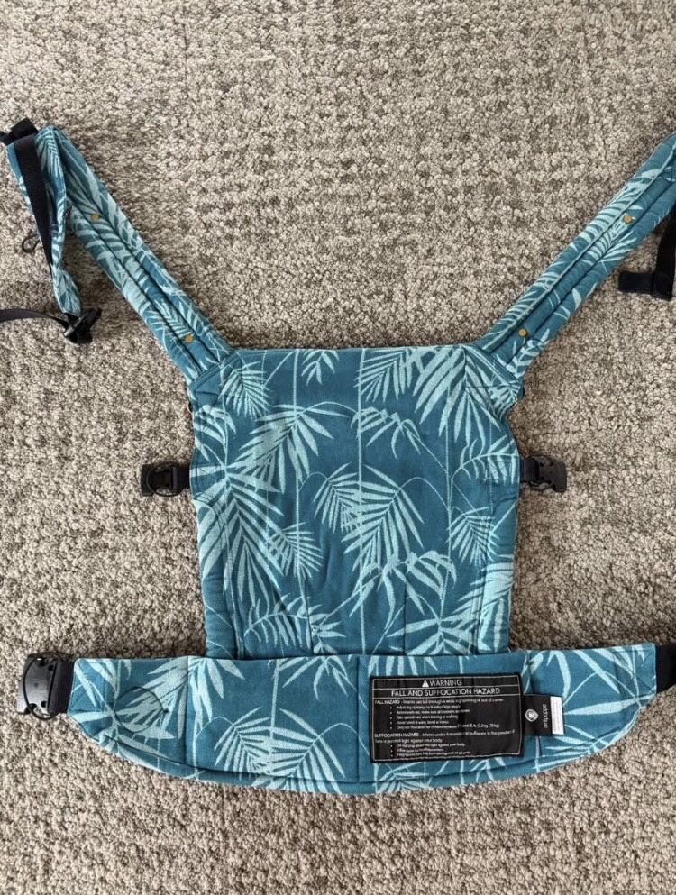 Artipoppe Baby Carrier