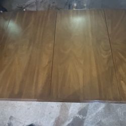 Vintage Heritage Dining Set – Table + 6 Chairs