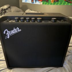 Fender mustang LT25 Guitar Amplifier