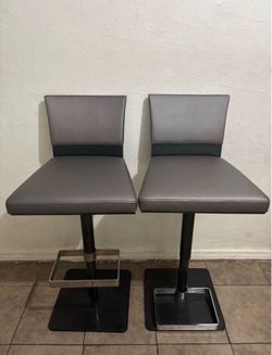 Set of 2 Gray Adjustable Bar Stools