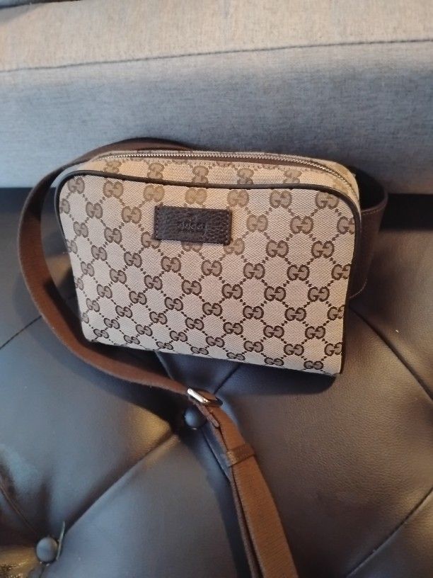 Authentic Gucci GG Belt Bag