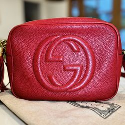 Gucci Pebbled Calfskin Small SoHo Disco Bag Tabasco Red