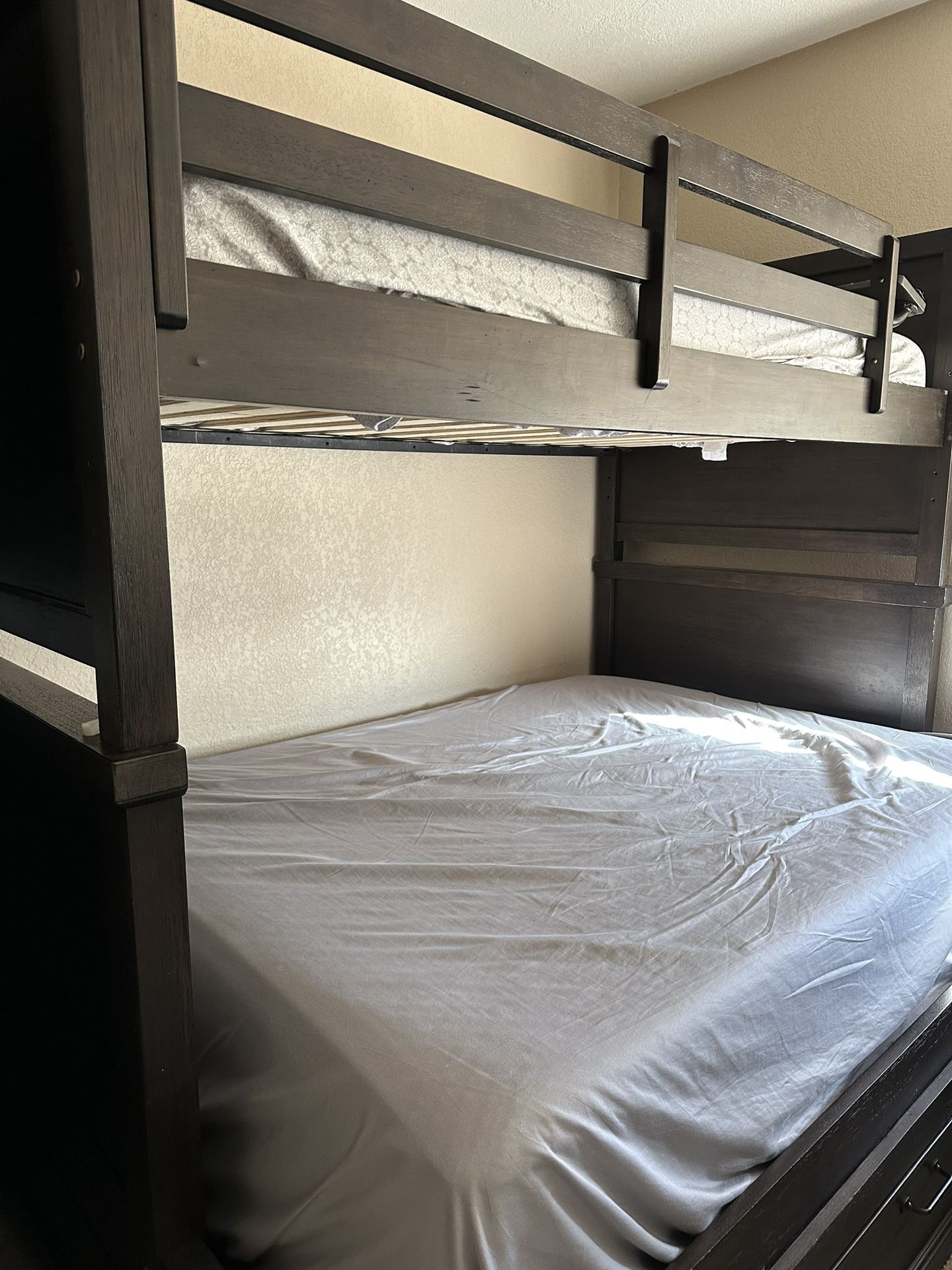 Bunk Bed Twin Over Full