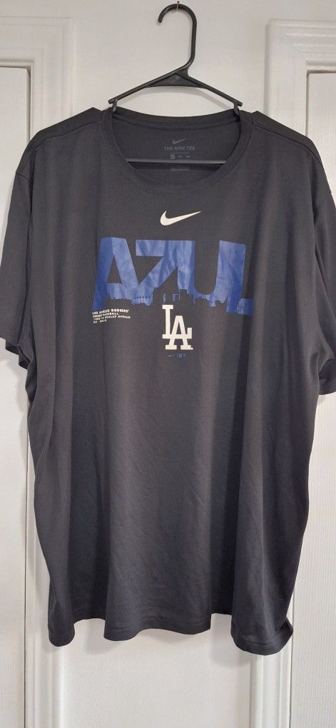 3XL DODGERS NIKE SHIRT 