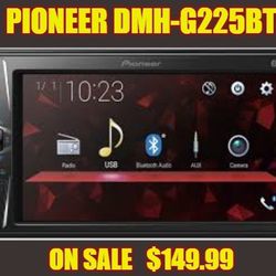 Pioneer DMH-G225BT 2-DIN Bluetooth Digital Media Receiver w/ 6.2" Touchscreen