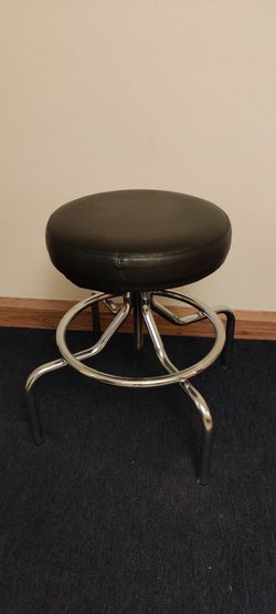 Study Metal Stool With Adjustable Soft Cushion