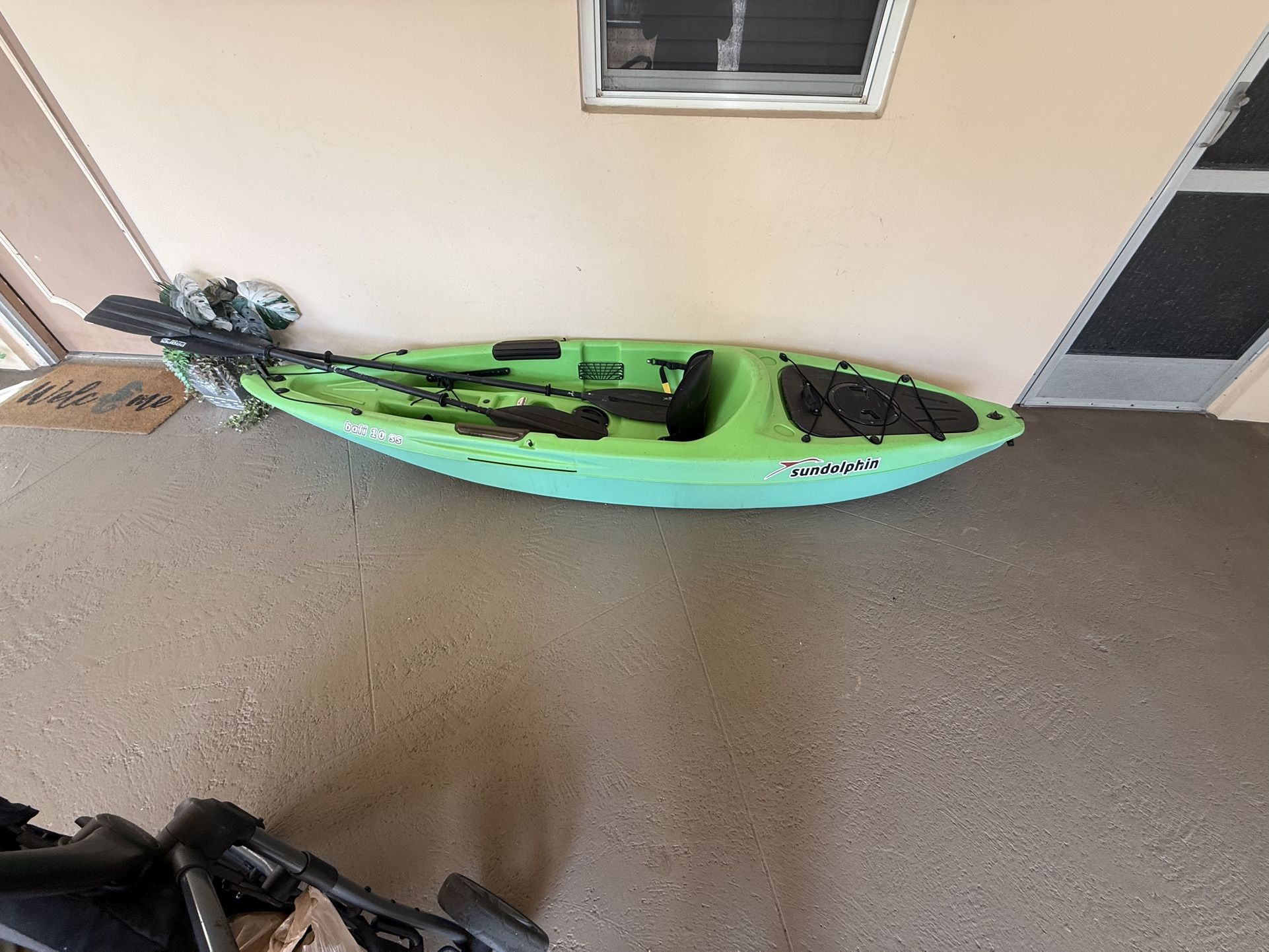 2 10 Ft Sundolphin Kayaks