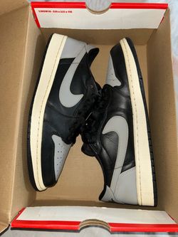 Nike air Jordan 1 retro low shadow 2015 size 9.5