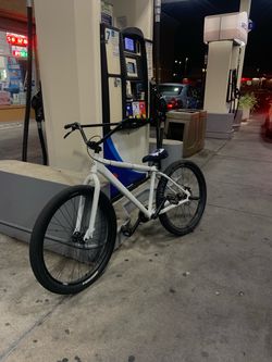 White throne Goon XL 27.5