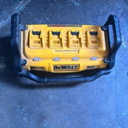 Dewalt Portable Power Station