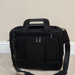 Brenthaven Elliot Deluxe Laptop Bag