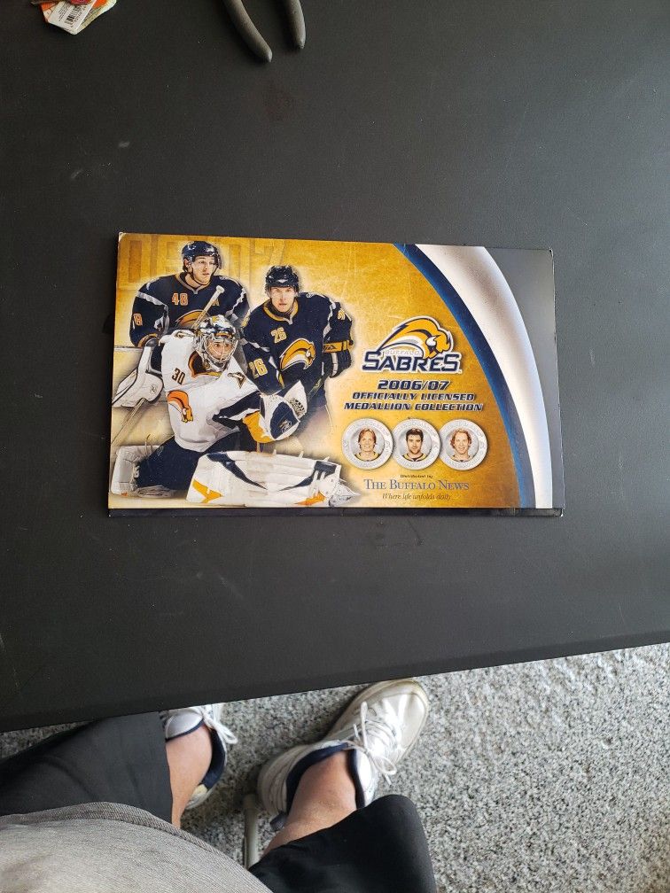 2006-07 Medallion Collection Of Sabres