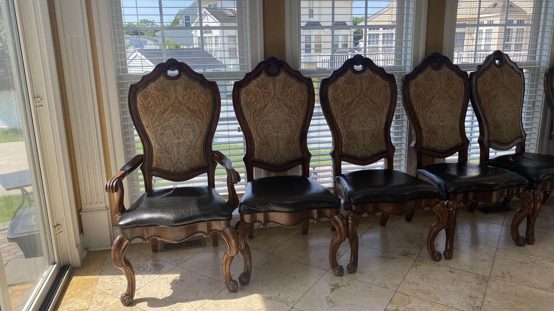 Chairs For Dining Table