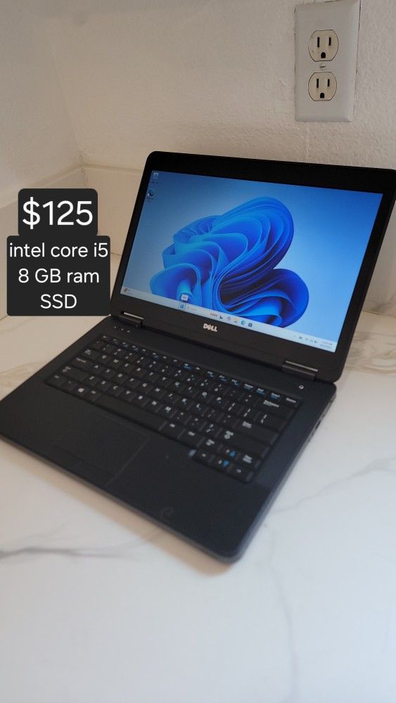Windows 11 pro Dell laptop. Intel core i5. 8 GB ram. SSD. 👍Delivery Available👍👍Se Habla Español👍