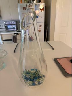 Vase -Decorative (heavy)