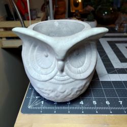 Big Owl Cement Pot Planter Indoor Outdoor Garden 