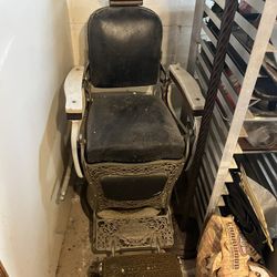 KOKEN Barber Dentist Doctor Chair Packed With Horse Hair Circa 1890