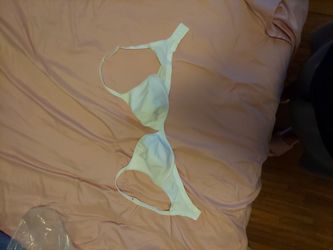 Used Good Condition VICTORIA SECRET COTTON BRA