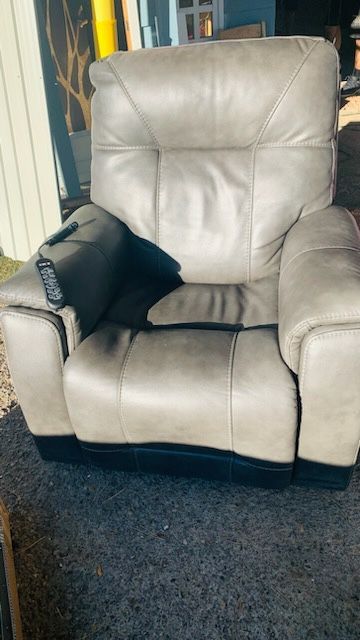 Recliner Chair