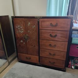 5-Piece Oriental Bedroom Set