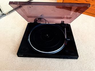 Sony USB compatible phono turntable, Model #PS-LX300USB