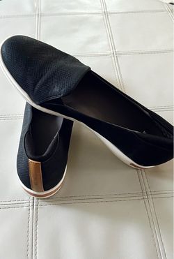 Women’s Shoes