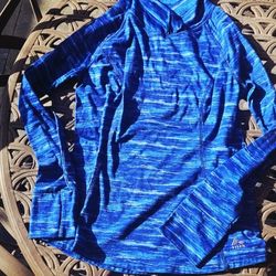 Medium Women Exercise Gym Sweater Size