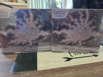 Pokemon Center Pitch Black ETBs