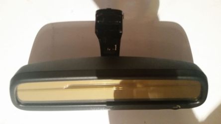 2004 BMW 325i (E46) OEM Rear View MIRROR with SOS