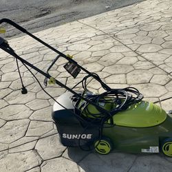 Sun Joe 14 in. 12 Amp Electric Lawn Mower With Extension Cable