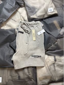 Essential shorts dark oat