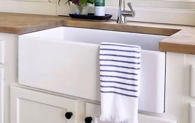 30” farmhouse / front apron sink