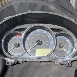 Toyota Corolla Instrument Cluster Speedometer