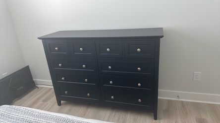 Dark Navy 8 Drawer Wood Dresser