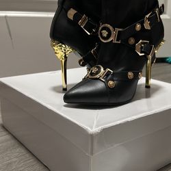 Size 37 Shose 