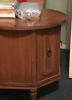 Round all wood antique table 20