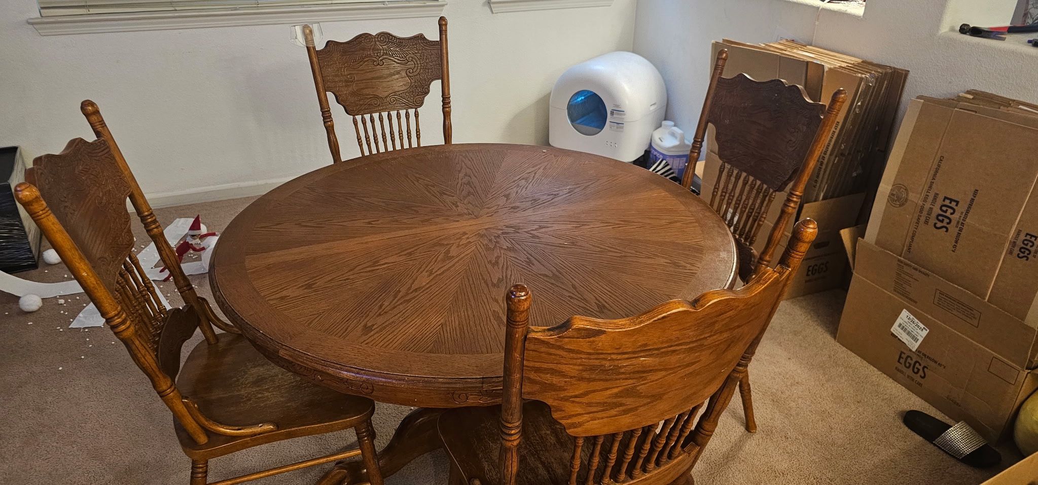 Pending Pick Up. Table With 4 Chairs See Pics For Imperfections