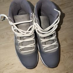 Coolgrey 11s Sz 10.5