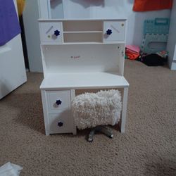 American Girl Doll Deal With Chau l Chair