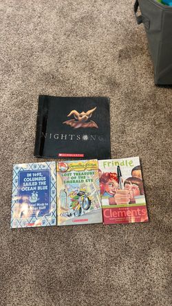 Lot of 4 Children's Books
