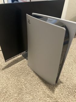 ps5 and gaming monitor
