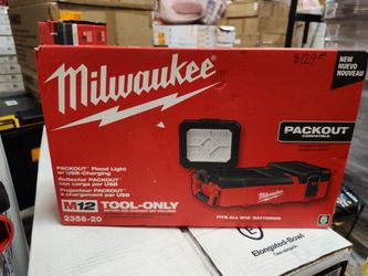 Milwaukee
M12 12-Volt Lithium-Ion Cordless PACKOUT Flood Light w/USB Charging