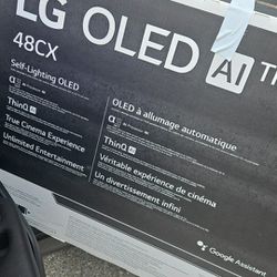 LG Oled Monitor 48CX An Xbox Series X Together 